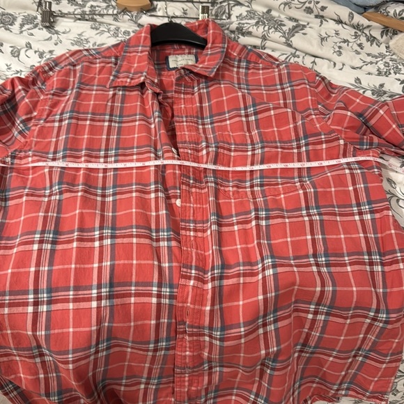 American Eagle Plaid Button Down - Picture 5 of 7